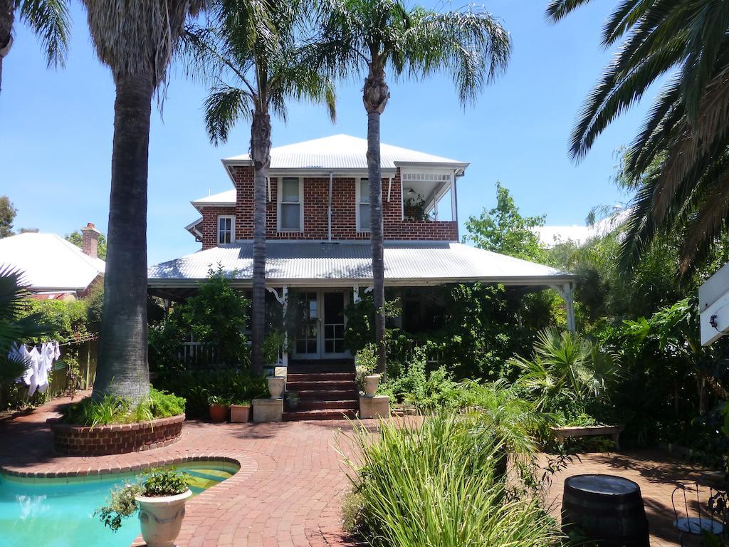 Lakeside Bed & Breakfast Perth Exterior foto